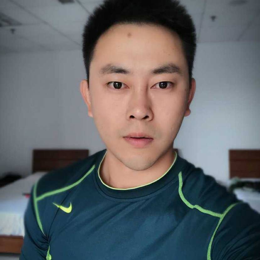 刘刚的照片