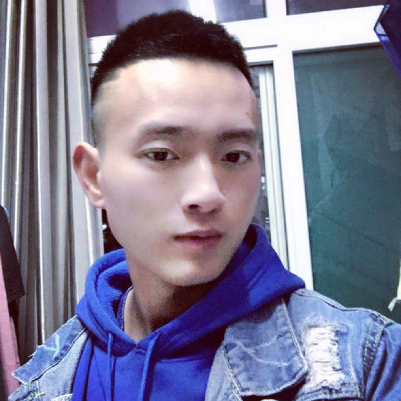 贪玩相许溪流的照片