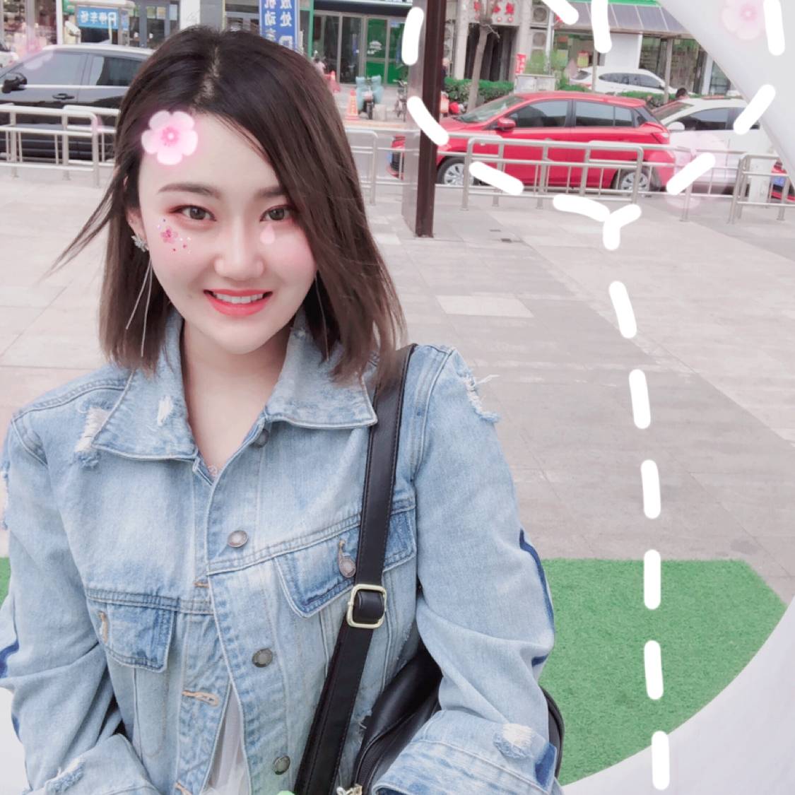 甜美悠的照片