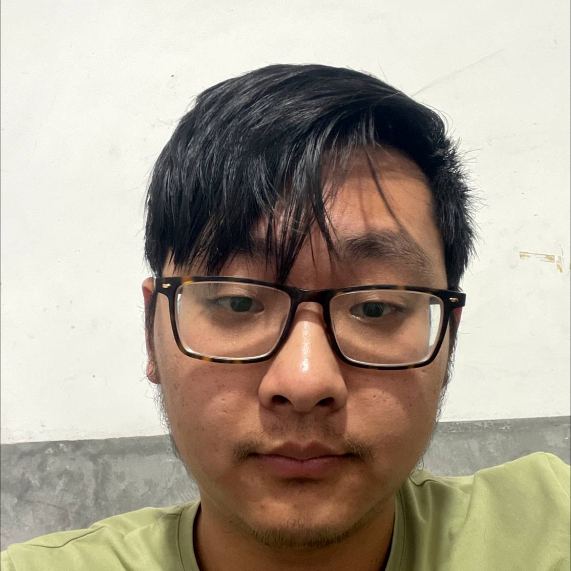 阳光就余音的照片