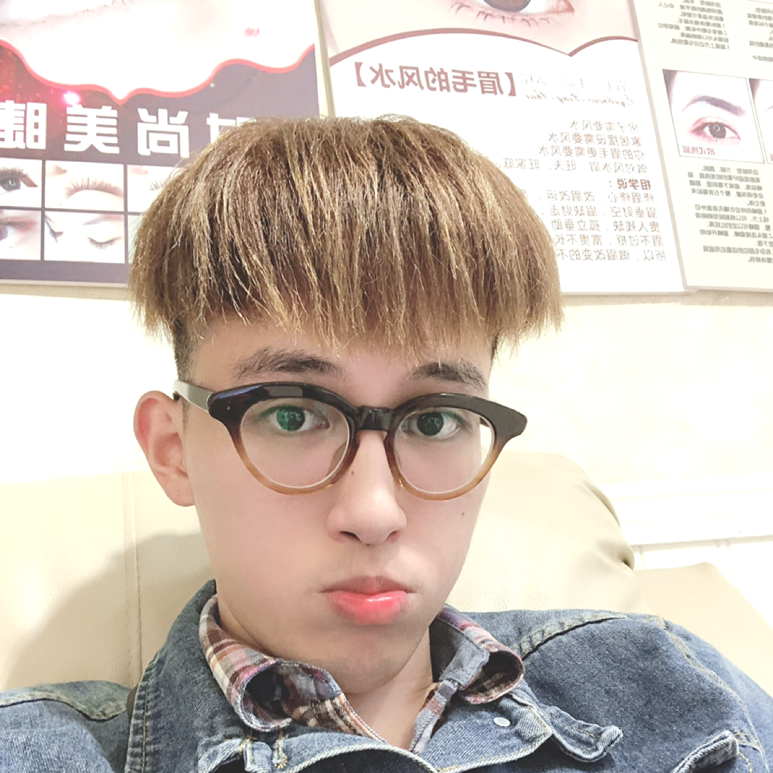 信封犹豫的照片