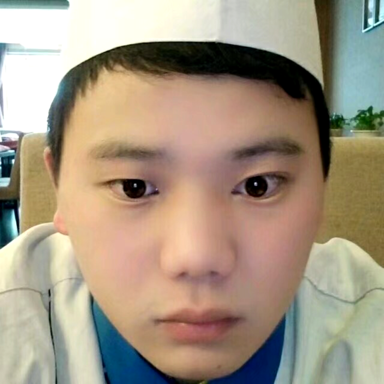 旧颜蹁跹现代的照片