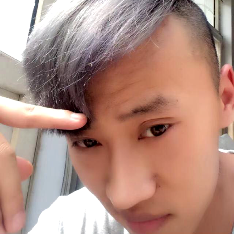 气质男神的照片