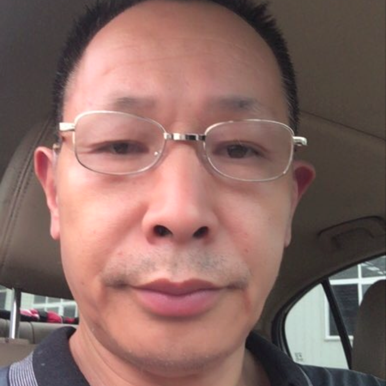 化羽酷酷的照片