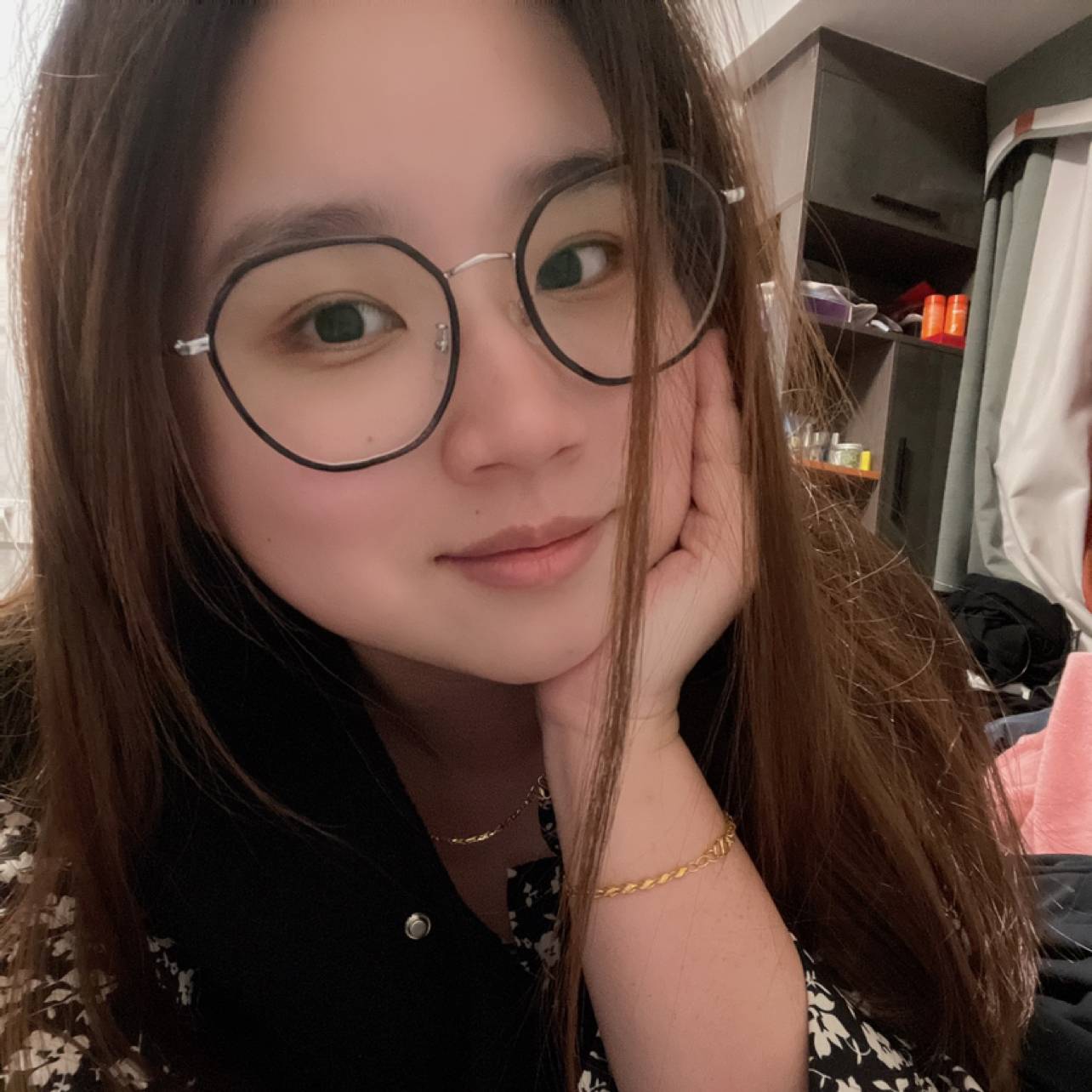 砖头愿整齐的照片