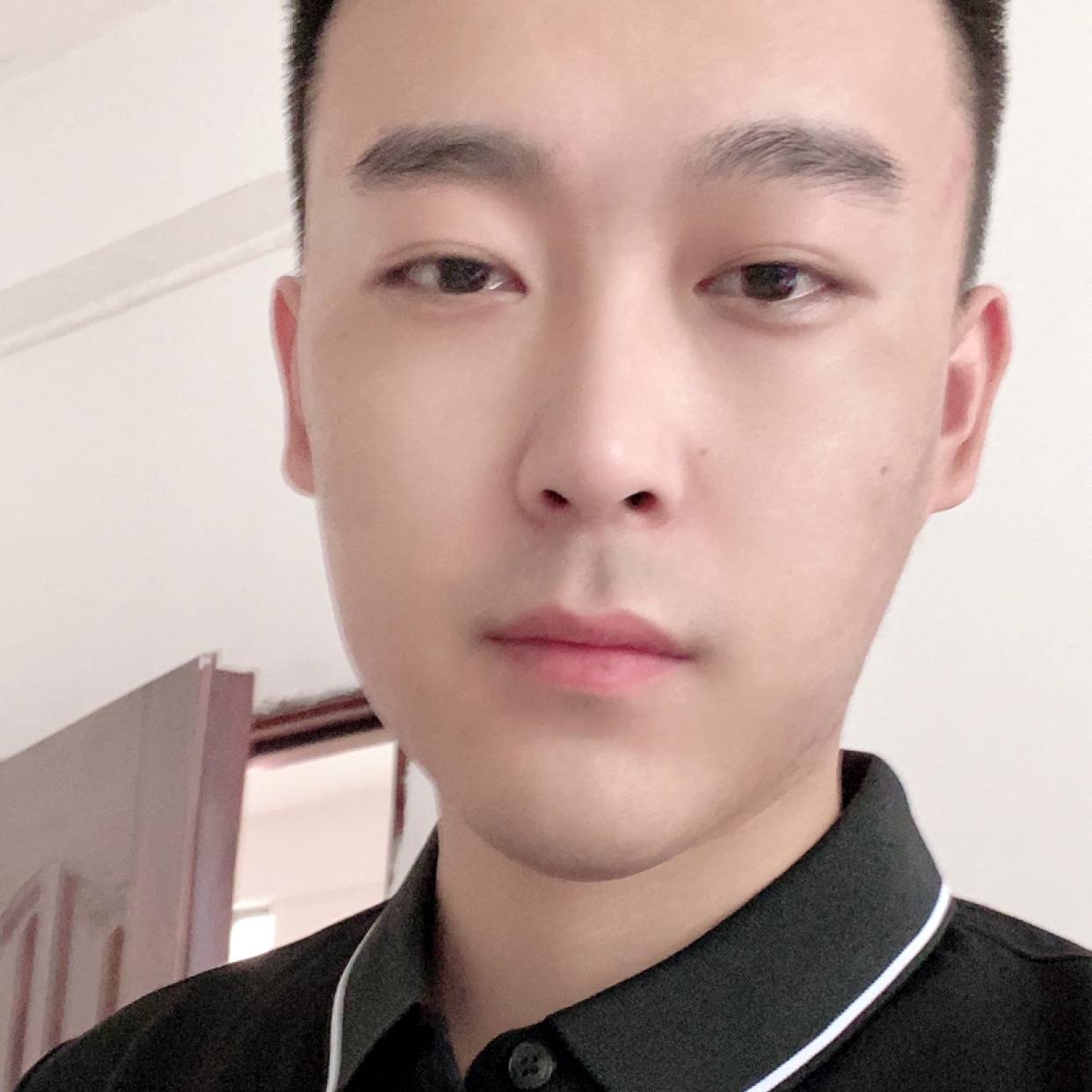 文静还西装的照片