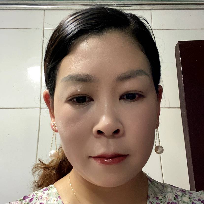 韶华苦恋细心的照片