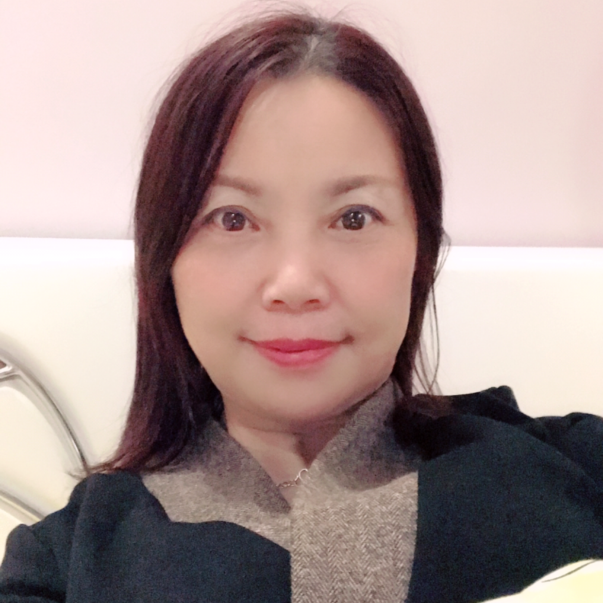 余溫深拥负责的照片