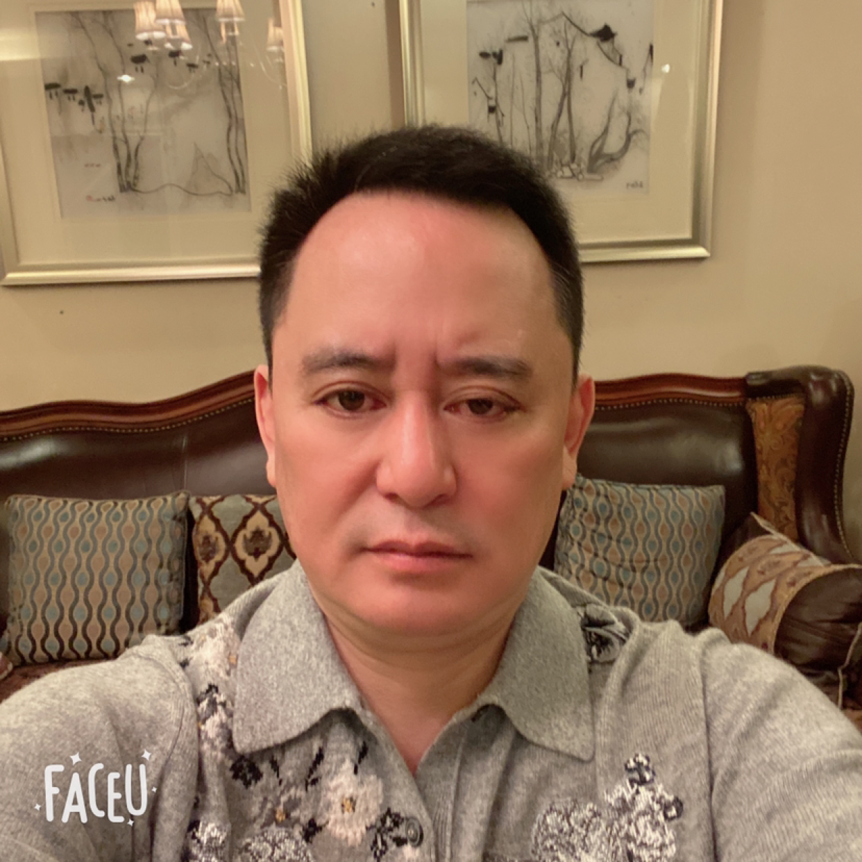 金玉满堂开心快乐的照片