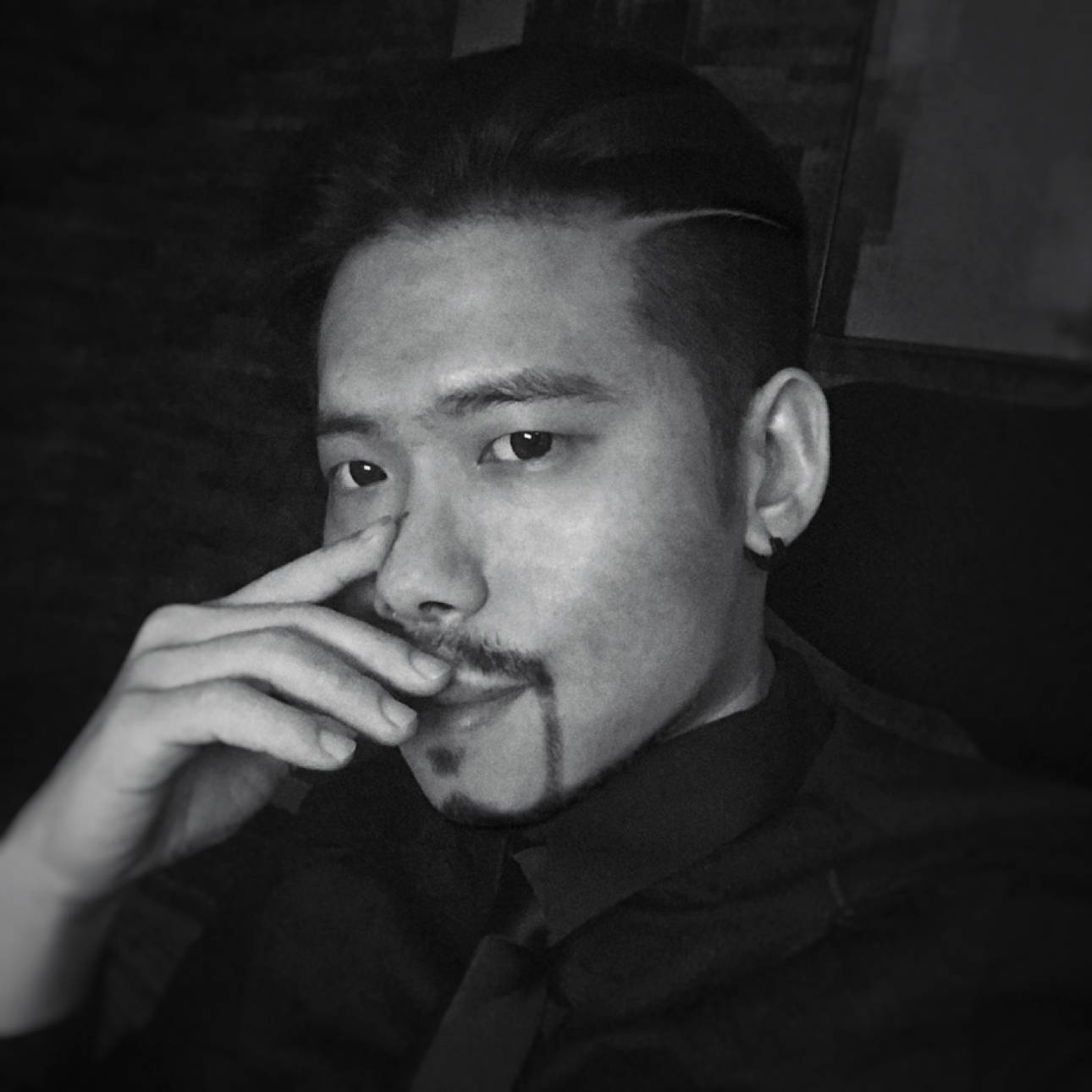 InsGenz的照片