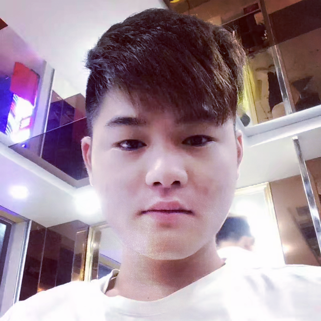 一个放荡的人的照片