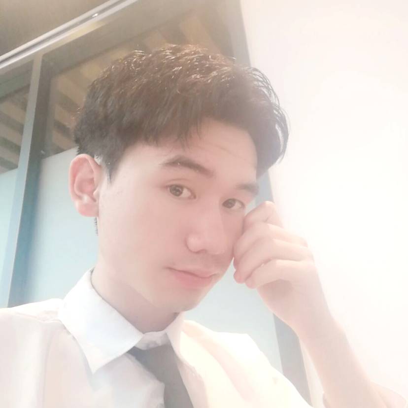 强健愿火的照片