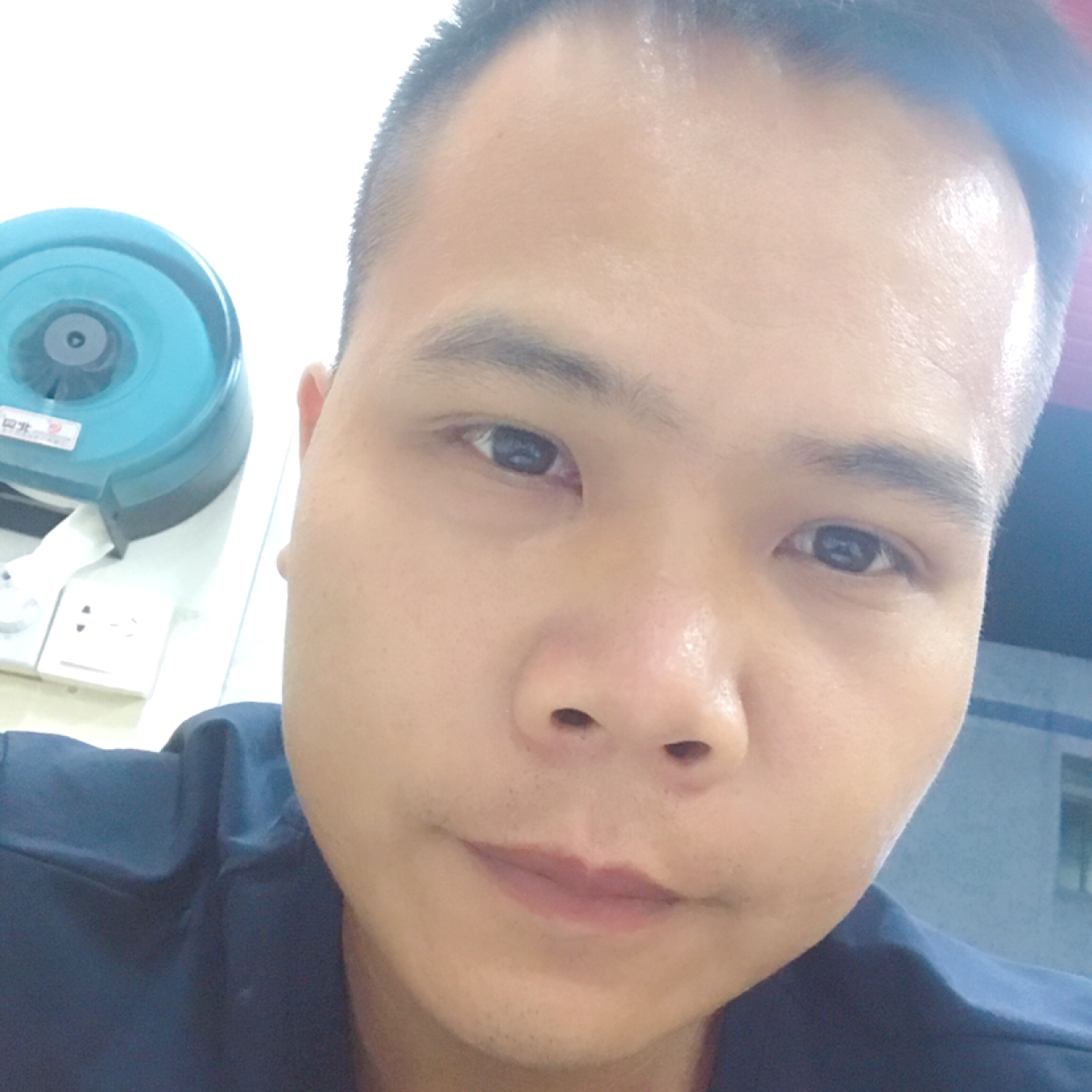 林维锋的照片
