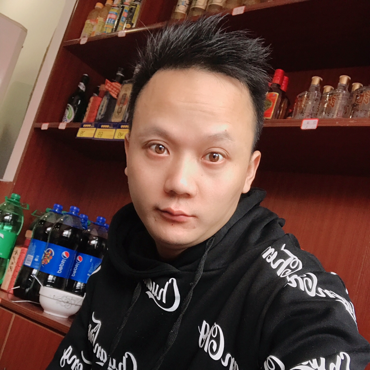 怪物熊的照片