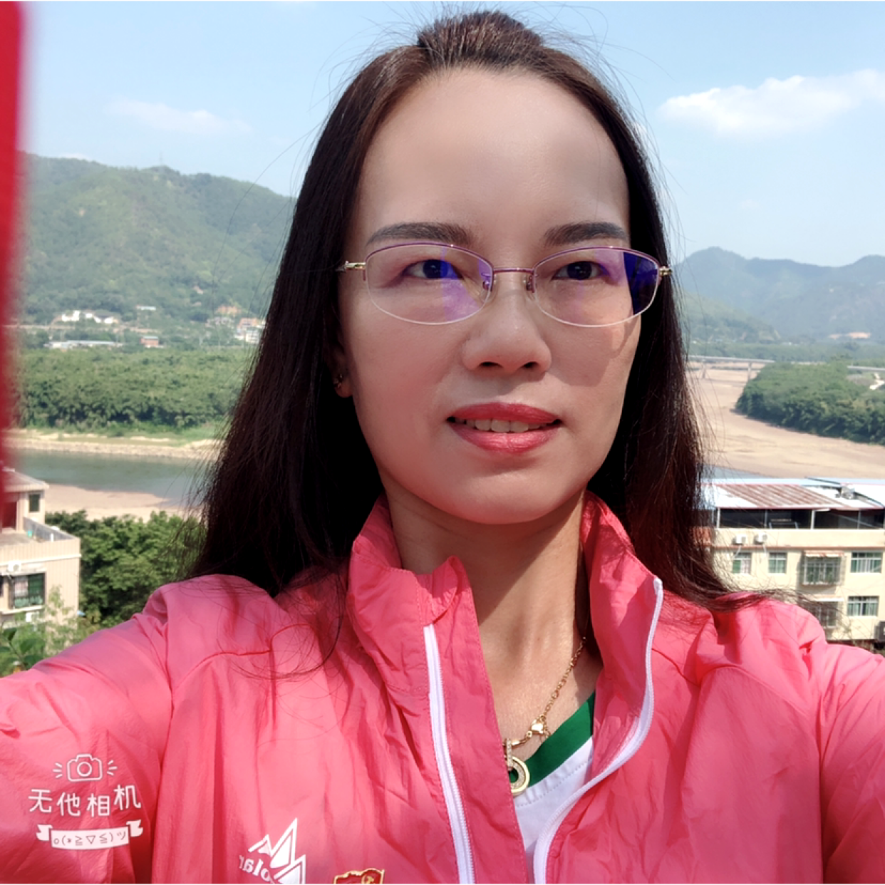 翃塵的照片