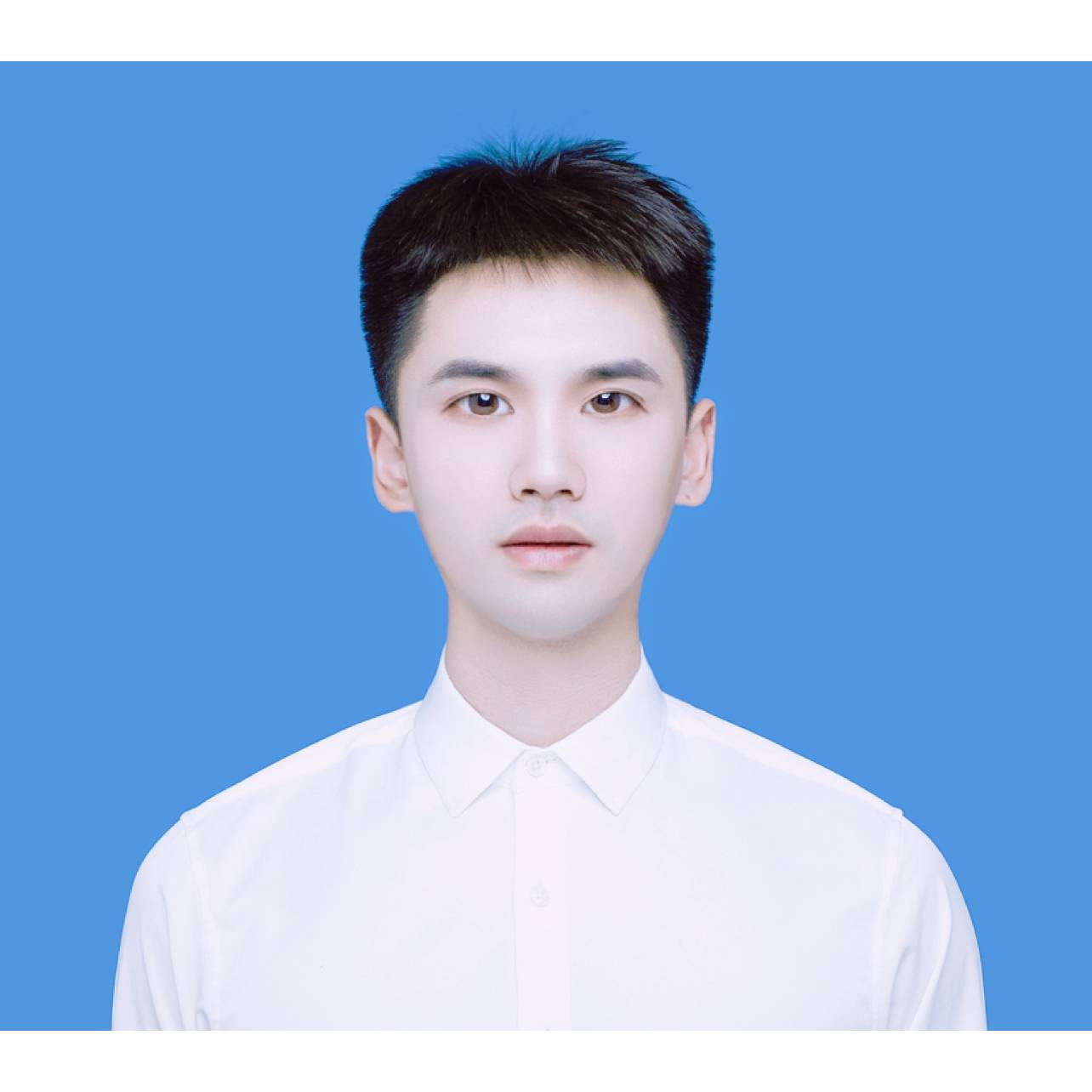 睡不醒男士的照片