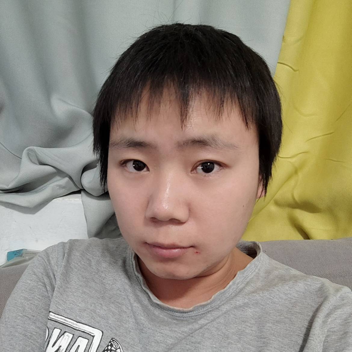 不喜欢自己起名字的照片