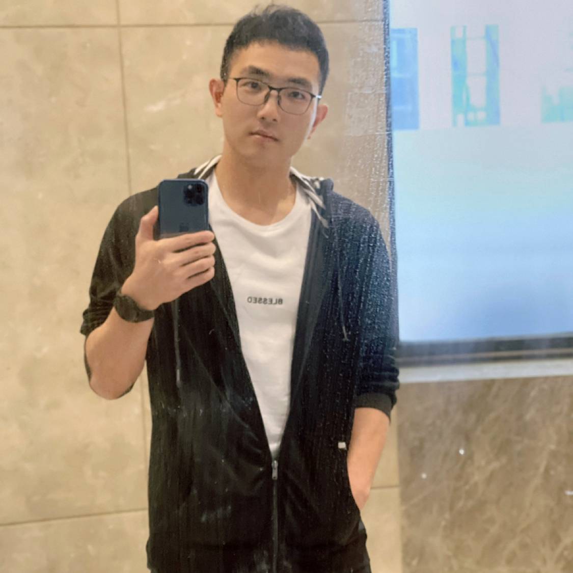 你好,陈先生的照片