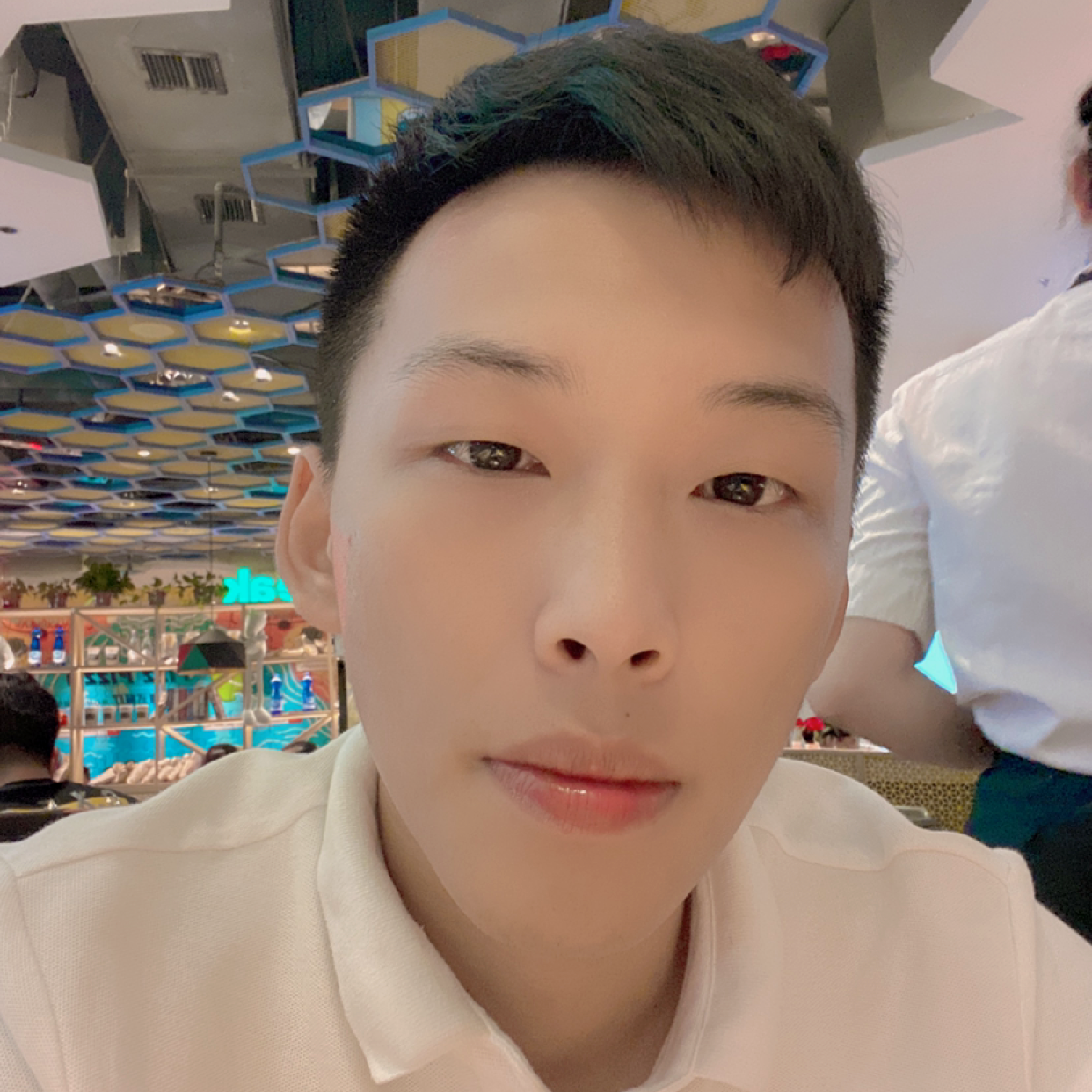 草莓笑殷勤的照片