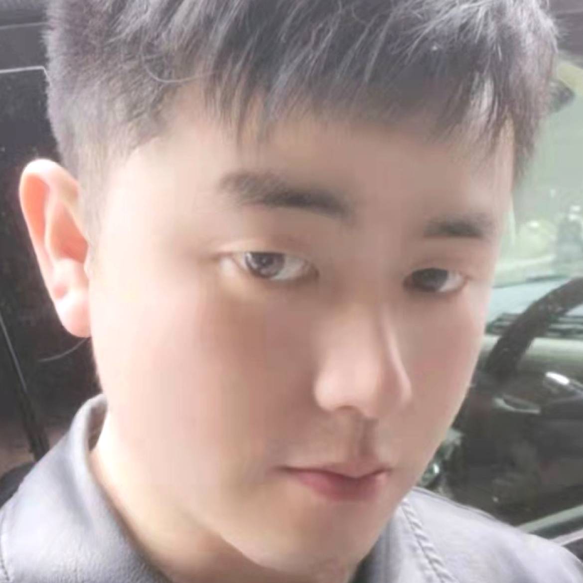 漠然了的照片