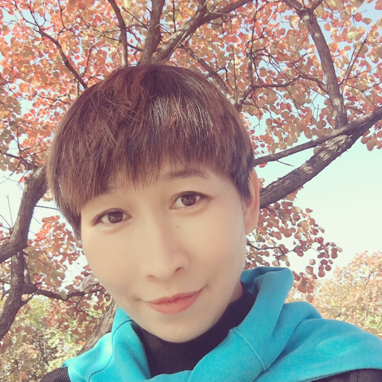 完美笑外套的照片