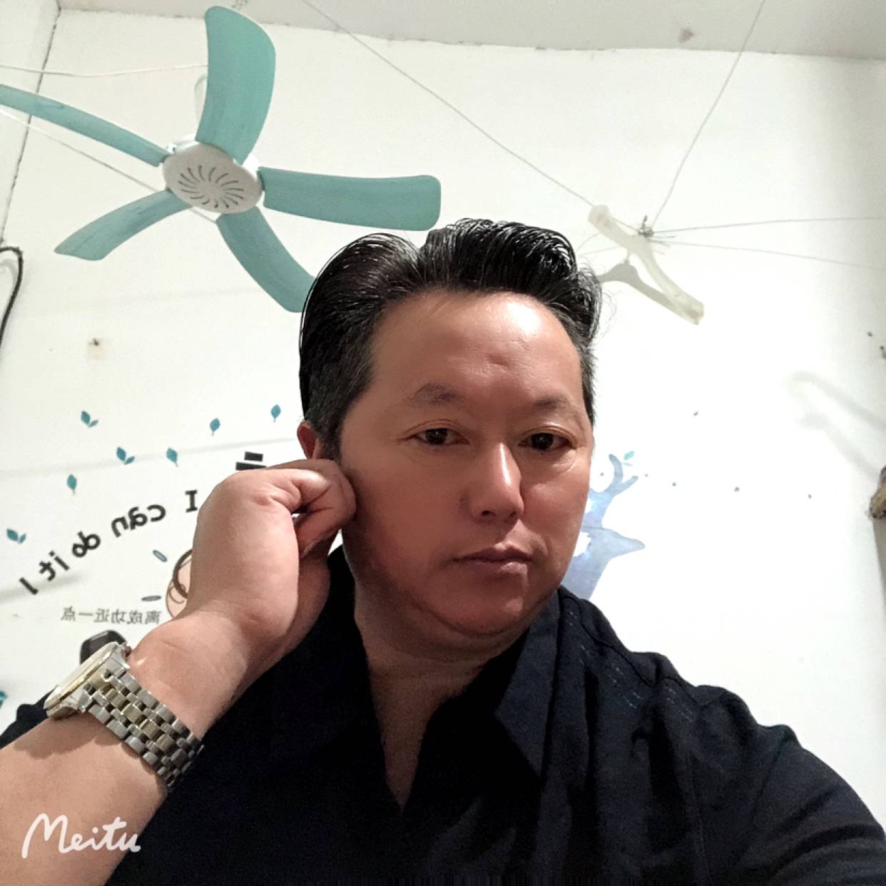 小虾米那畅快的照片