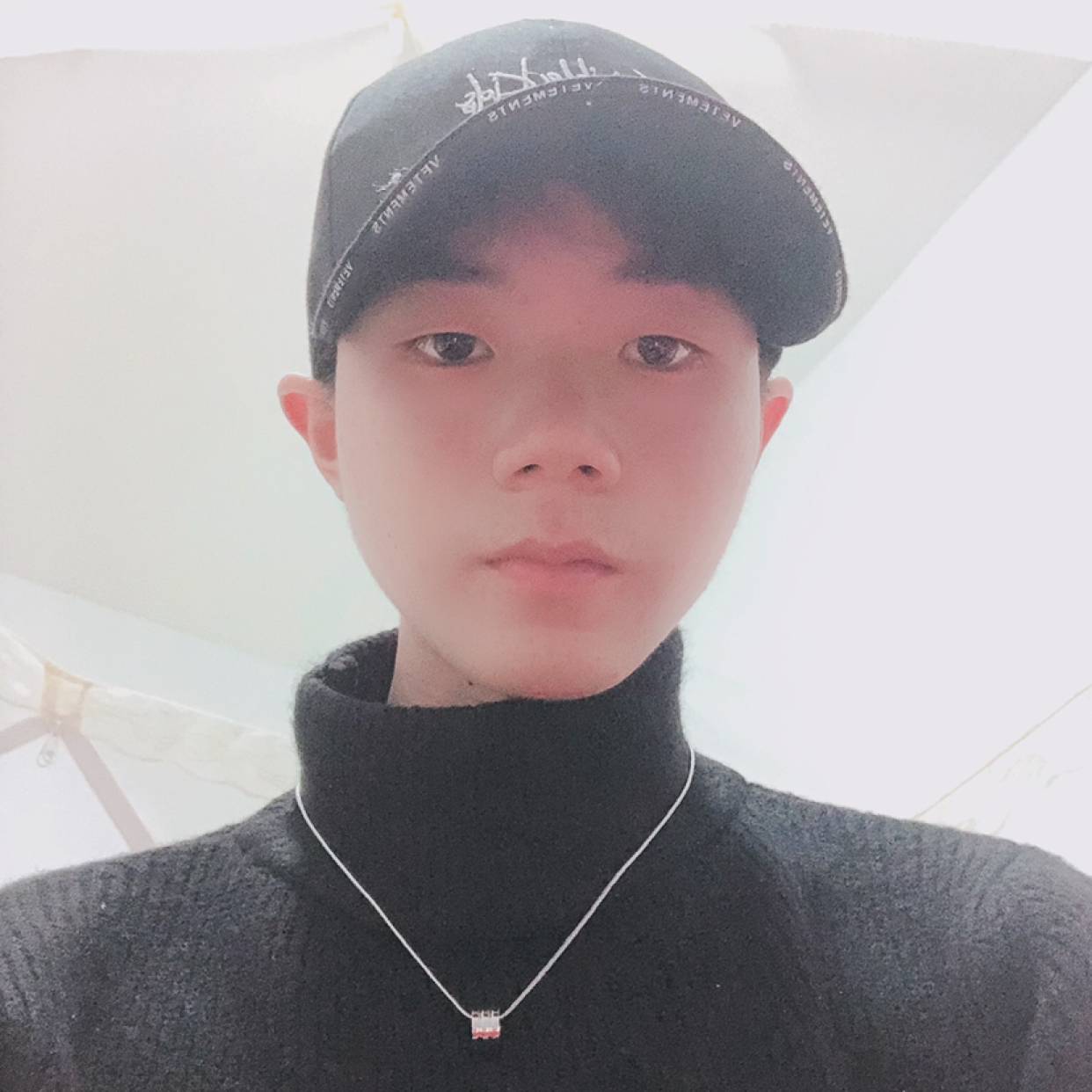 温婉方云朵的照片