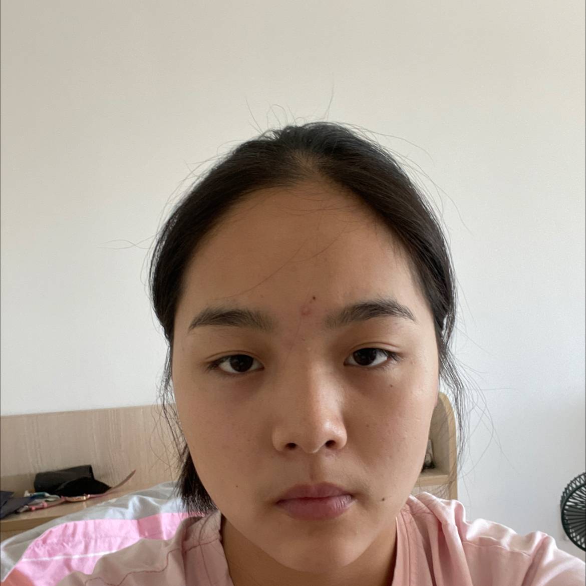 凡尘的照片