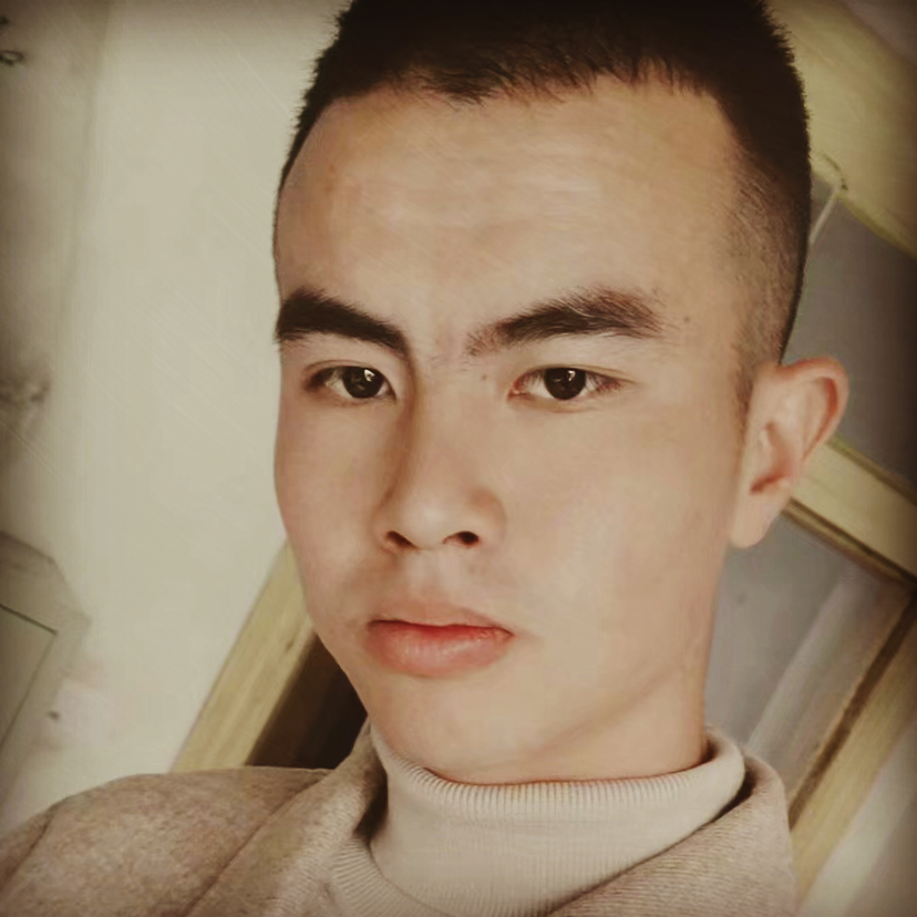 131452男神的照片