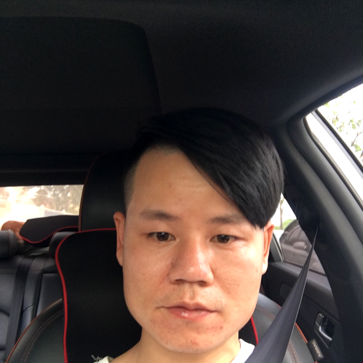 艾军强的照片