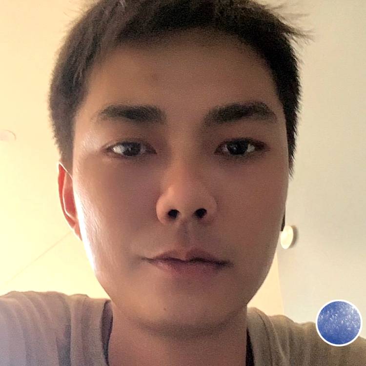 淚痕的照片