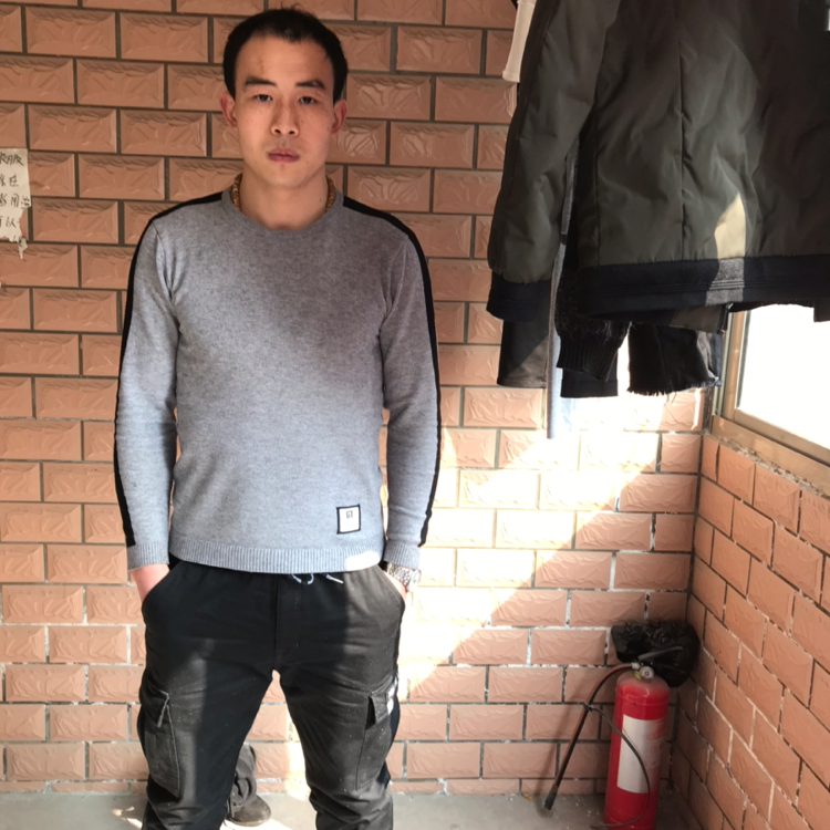 霸气笑黑猫的照片