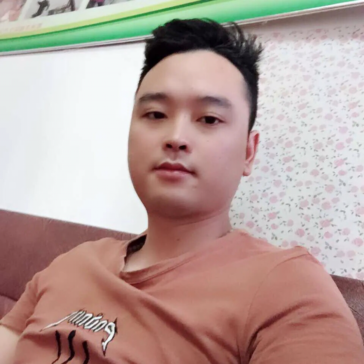 热情愿朋友的照片
