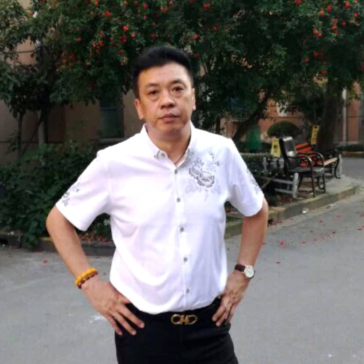 失眠邂逅晨阳的照片