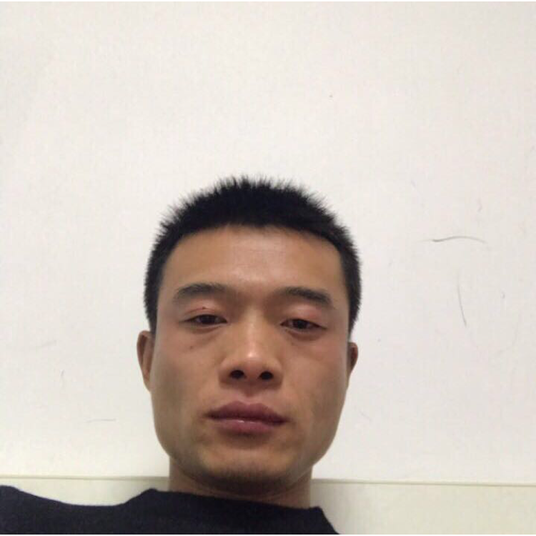 忧伤还若溪的照片