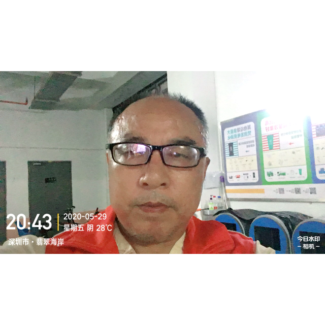 沉默浅吻信封的照片