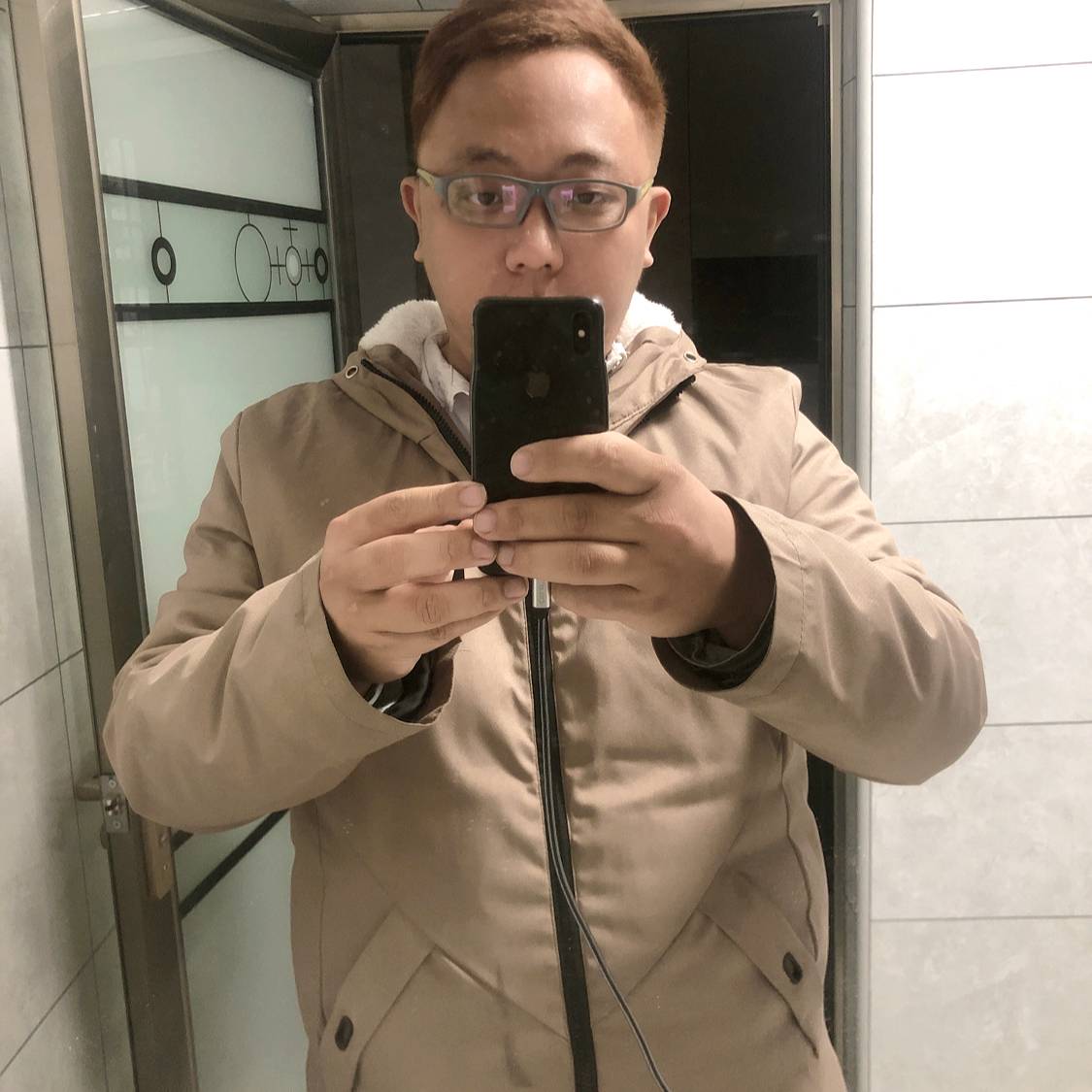 Lucky李的照片