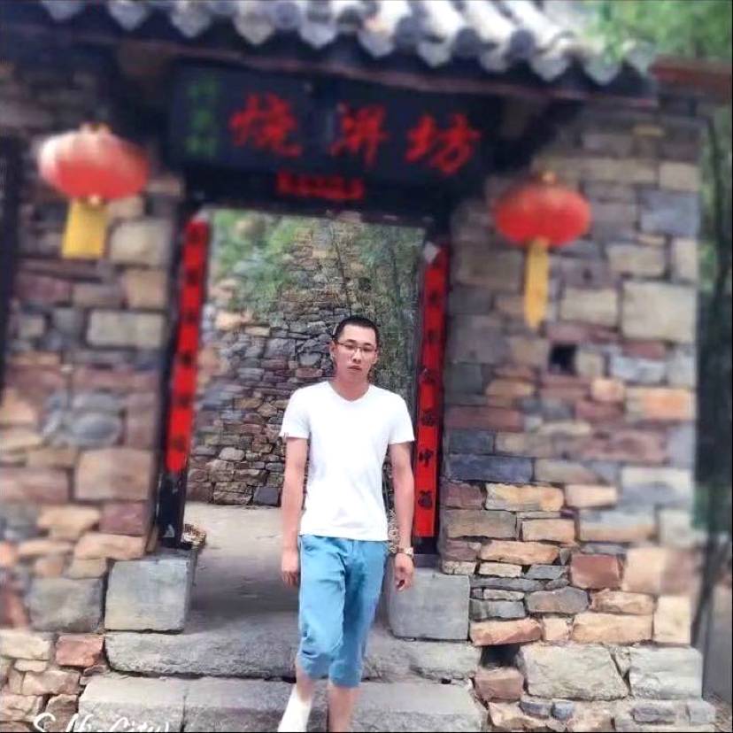 浅、笑灬的照片