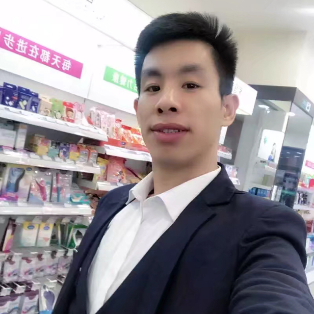 冯治伟的照片