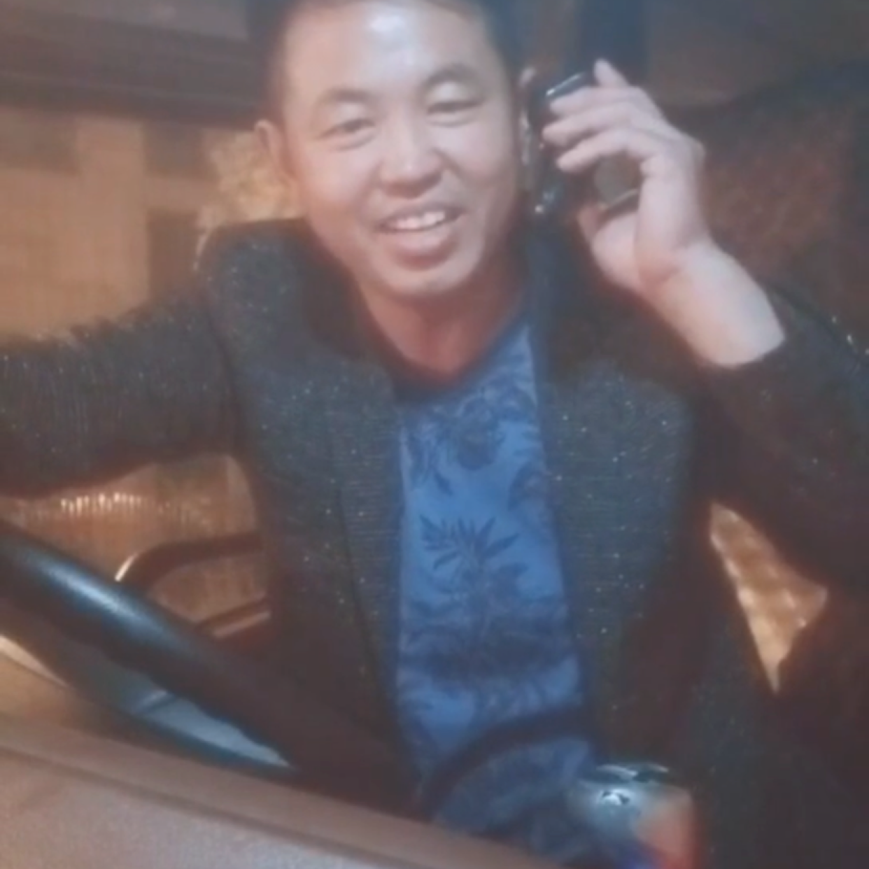 宜将剩勇追穷寇的照片