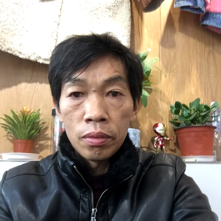 青琯自觉的照片
