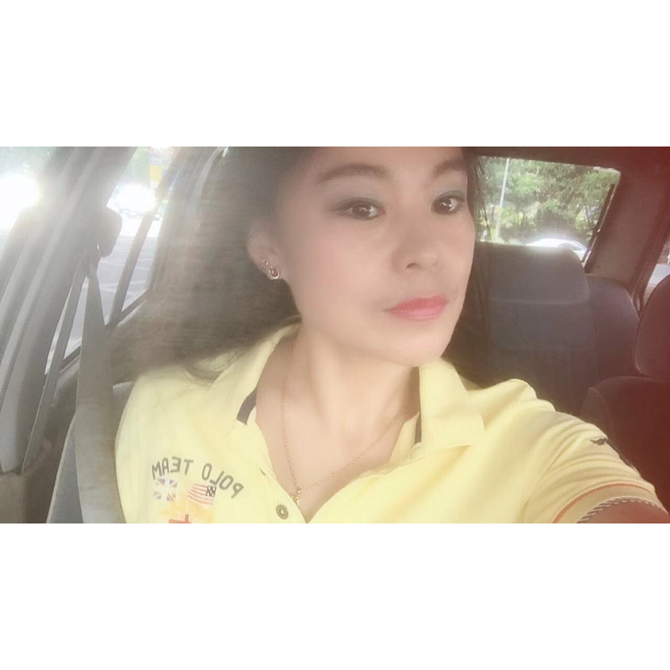 韩月亮的照片