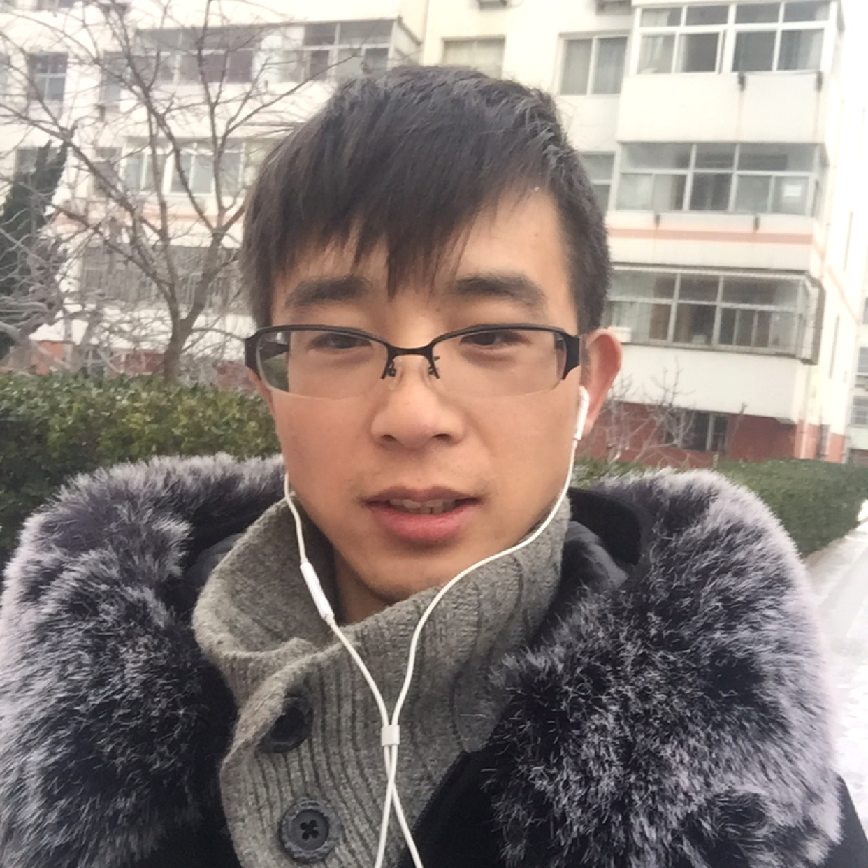 孤酒深情的照片