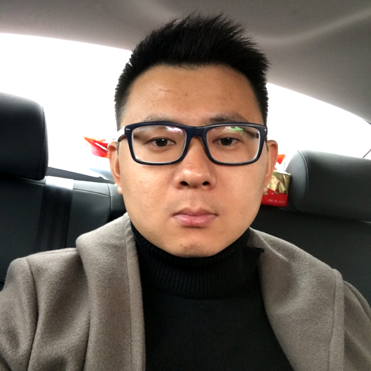 亮喻她事的照片