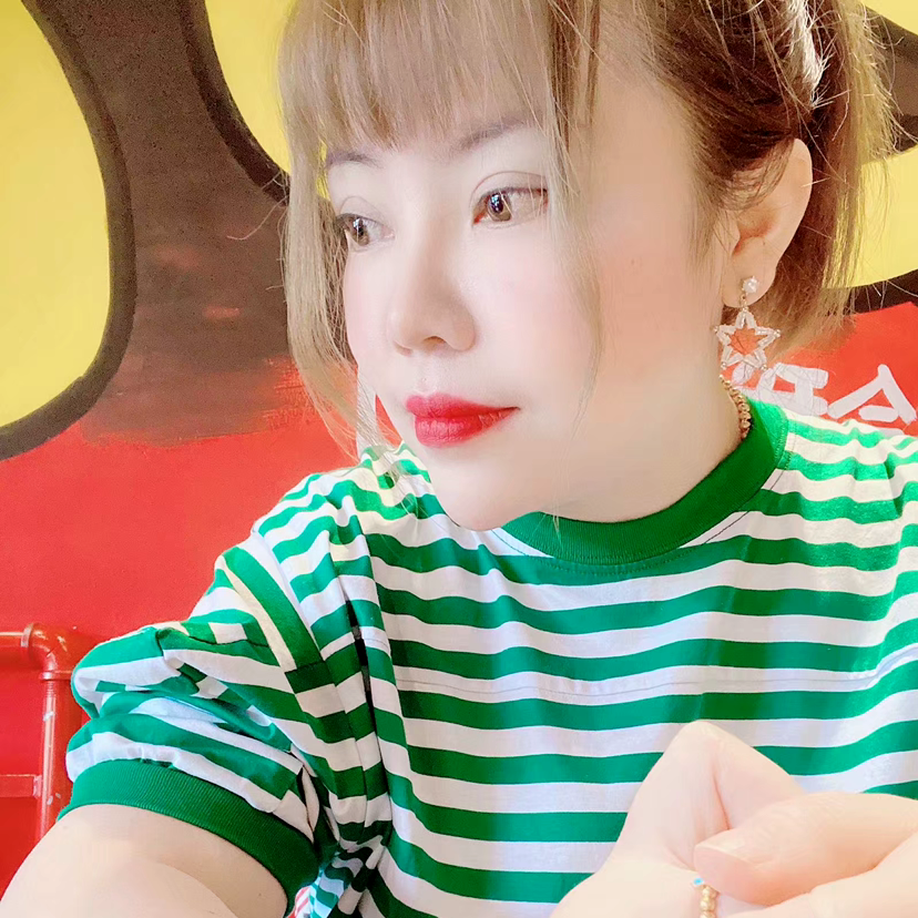 小懒虫泪了风趣的照片