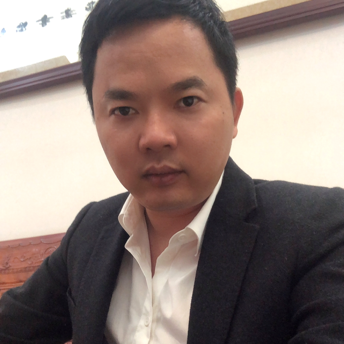 草丛爱恋搞怪的照片