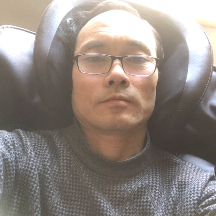 聪明闻平湖的照片
