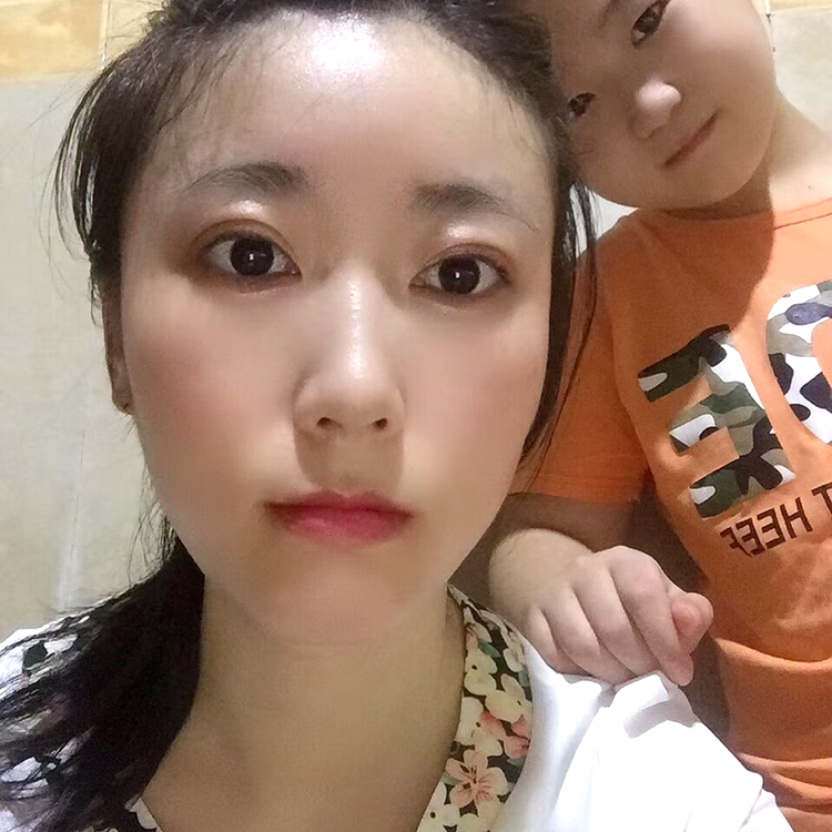 劫月的照片