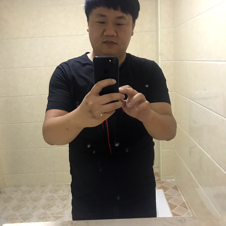 虚幻浅吻流年的照片
