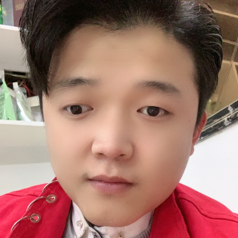 坚定扯森槿的照片
